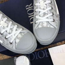 Load image into Gallery viewer, Dior Oblique B23 Low Top Sneaker - LUXURY KLOZETT