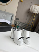 Load image into Gallery viewer, Versace Platform Mule
