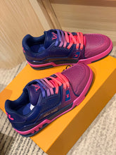 Load image into Gallery viewer, Louis Vuitton Trainer Sneakers