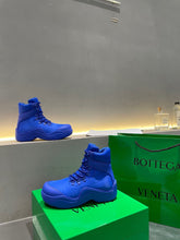 Load image into Gallery viewer, Bottega Puddle Bomber Boots