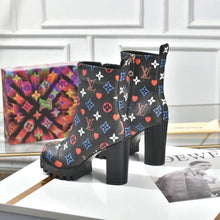 Load image into Gallery viewer, Louis Vuitton Boots
