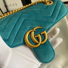 Load image into Gallery viewer, Gucci Marmont Small Shoulder Bag