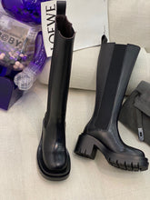 Load image into Gallery viewer, Bottega Veneta Lug Boots