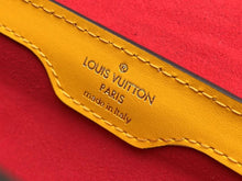Load image into Gallery viewer, Louis Vuitton Papillon Trunk Bag