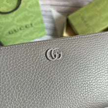 Load image into Gallery viewer, Gucci GG Marmont Zip Around Wallet