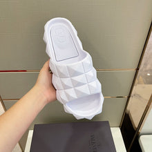 Load image into Gallery viewer, Valentino Roman Stud Turtle Slide