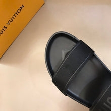Load image into Gallery viewer, Louis Vuitton Men Trainer Mule Slippers
