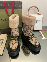 Load image into Gallery viewer, Gucci Horsebit Boots