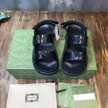 Load image into Gallery viewer, Gucci Sandal With Mini Double G