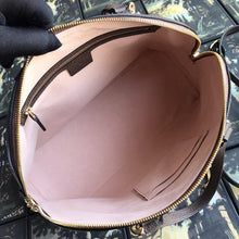 Load image into Gallery viewer, Gucci Ophidia Shoulder Bag - LUXURY KLOZETT