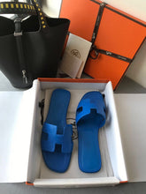 Load image into Gallery viewer, Hermes Oran Sandals