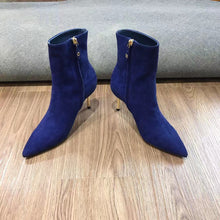 Load image into Gallery viewer, Louis Vuitton Signature Ankle Boot