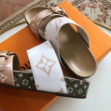 Load image into Gallery viewer, Louis Vuitton Bom Dia Flat Mule