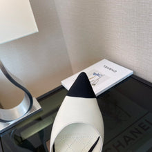 Load image into Gallery viewer, Chanel heels