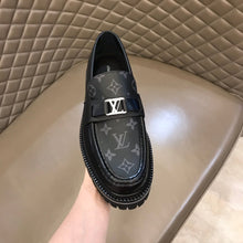 Load image into Gallery viewer, Louis Vuitton Major Loafer