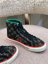 Load image into Gallery viewer, Gucci Tennis 1977 Sneakers