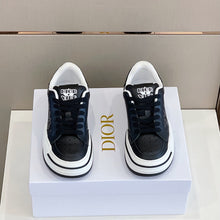 Load image into Gallery viewer, Christian Dior D Freeway Sneakers