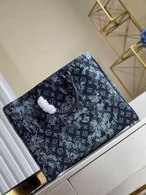 Load image into Gallery viewer, Louis Vuitton Grand Sac Bag - LUXURY KLOZETT