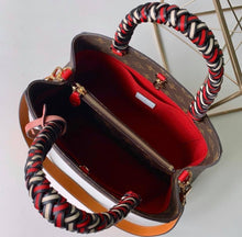 Load image into Gallery viewer, Louis Vuitton Montaigne BB Bag