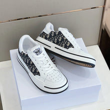 Load image into Gallery viewer, Christian Dior D Freeway Sneakers
