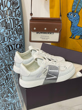Load image into Gallery viewer, Valentino Calfskin VL7N Sneakers with Bands