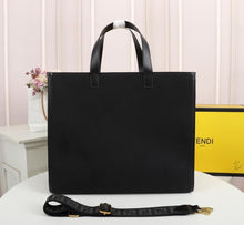 Load image into Gallery viewer, Fendi Shopper Bag
