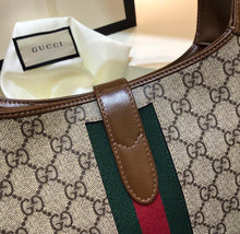 Load image into Gallery viewer, Gucci Jackie 1961 Small Shoulder Bag - LUXURY KLOZETT