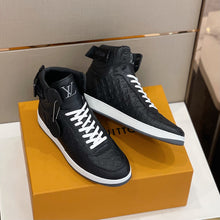 Load image into Gallery viewer, Louis Vuitton Rivoli Sneakers