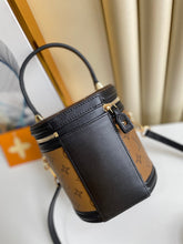 Load image into Gallery viewer, louis vuitton Cannes Bag