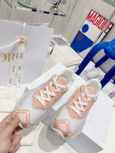 Load image into Gallery viewer, Christian Dior Vibe Sneakers