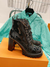 Load image into Gallery viewer, Louis Vuitton Star Trail Ankle Boots