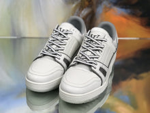 Load image into Gallery viewer, Louis Vuitton Trainer Sneaker