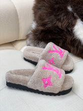 Load image into Gallery viewer, Louis Vuitton Magnetic Mule