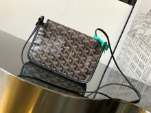 Load image into Gallery viewer, Goyard Plumet Pocket Wallet Bag