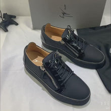 Load image into Gallery viewer, Giuseppe Zanotti May London - LUXURY KLOZETT