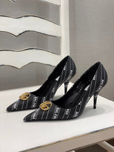 Load image into Gallery viewer, Gucci The Hacker Project Knife Pump