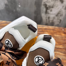 Load image into Gallery viewer, Louis Vuitton Archlight 2.0 Platform Sneakers