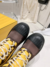 Load image into Gallery viewer, Fendi Domino Boots