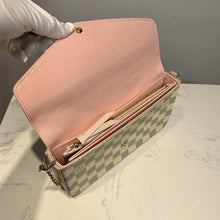 Load image into Gallery viewer, Louis Vuitton Felicie Pochette Bag - LUXURY KLOZETT