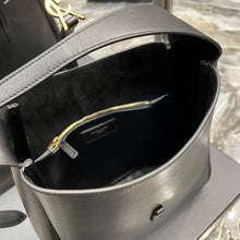 Load image into Gallery viewer, YSL LE 5 À 7 SOFT SMALL HOBO BAG IN SMOOTH LEATHER