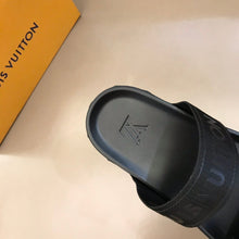 Load image into Gallery viewer, Louis Vuitton Men Trainer Mule Slippers