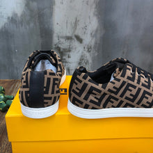 Load image into Gallery viewer, Fendi Sneakers
