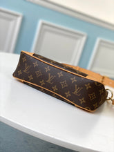 Load image into Gallery viewer, Louis Vuitton Odeon MM Bag