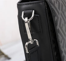Load image into Gallery viewer, Fendi Messenger Bag
