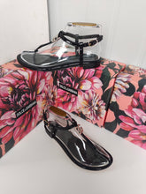 Load image into Gallery viewer, Dolce & Gabbana Patent Leather DG Thong Sandal
