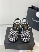 Load image into Gallery viewer, Chanel Platform Sandals