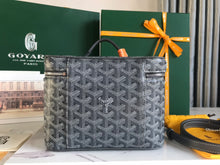 Load image into Gallery viewer, Goyard Muse Vanity Case Bag