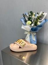Load image into Gallery viewer, Fendi Fendigraphy Slides