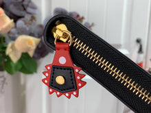 Load image into Gallery viewer, Louis Vuitton Crafty Zippy Wallet
