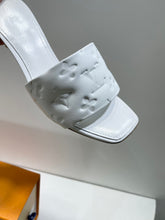 Load image into Gallery viewer, Louis Vuitton Revival Mule